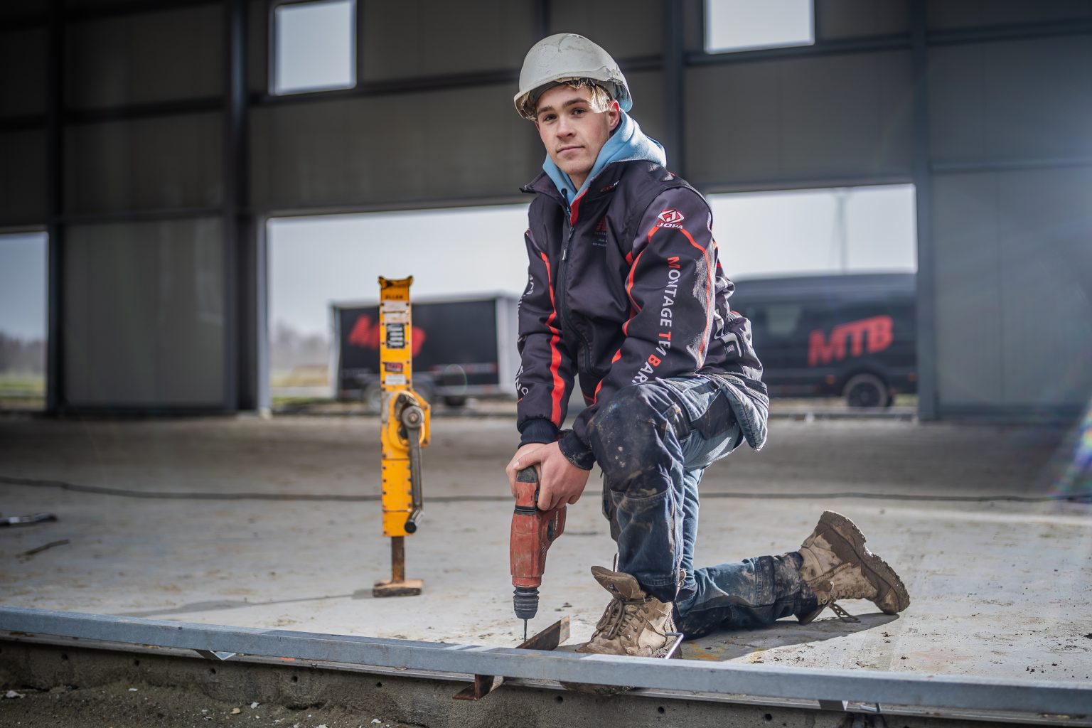 Aan het werk bij Montageteam Barneveld